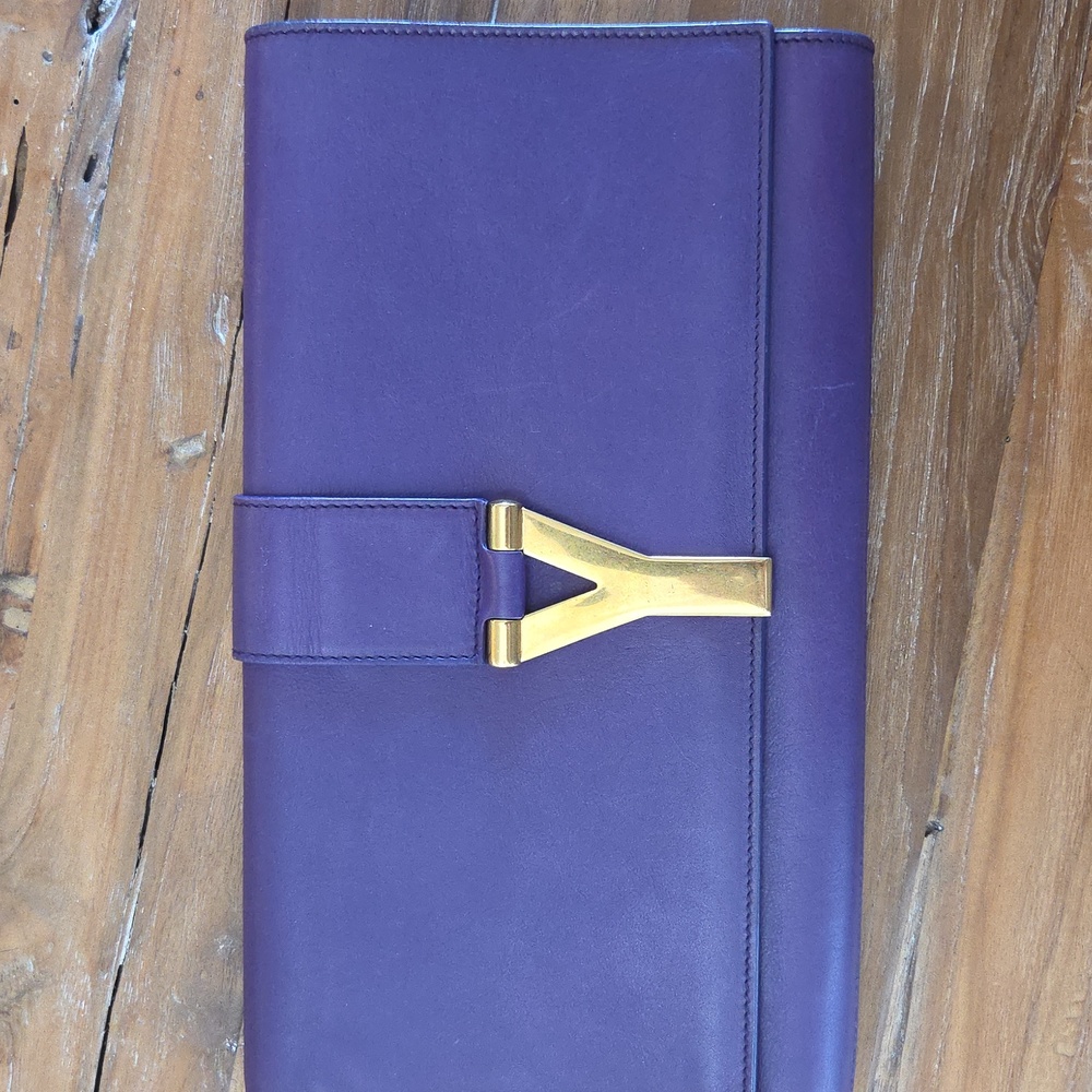 Saint Laurent Chyc Ligne Y Leather Clutch - Purple With COA